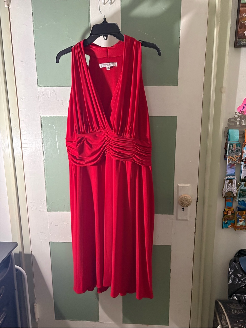 Classic Red V-Neck Sleeveless Dress